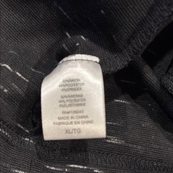 Bobeau XL Black Sleeveless Vest with Pockets - New with Tags - Picture 4 of 5